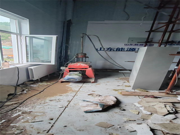 深泽地基基础下沉墙体裂缝加固注浆顶升施工